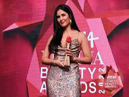 Katrina Kaif Wins Beauty Entrepreneur ...