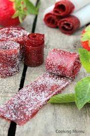 Cuir De Fraise Le Bonbon 100 Naturel Recette Bonbon Recette Cuir De Fruit