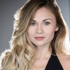 Hollie Duncan's Instagram, Twitter & Facebook