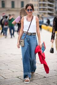 Que Porter Avec Une Jupe Longue Nos Jolis Looks Reperes Dans La Rue Pour Savoir Que Porter Avec Une Jupe Longue Elle Jupe Longue Idees De Mode Jupe