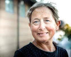 Barbara Fulmore's Instagram, Twitter & Facebook