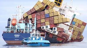 Boat capsizes off Mumbai coast, one ...