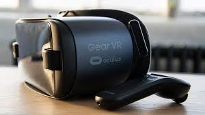 It seems as if this page simply hasn't been updated, because the s6 is mentioned when the s7 is already available, but i want to be sure before getting started. Samsung Gear Vr Review The Gear Vr Supports All Four Galaxy S10 Phones Expert Reviews