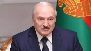 Шихсаидов является сыном бывшего председателя народного собрания дагестана хизри шихсаидова, отставку которого депутаты парламента приняли путем голосования в среду. Posle Draki Syna I Instrukcii Po Ustraneniyu Konkurentov Uhodit Spiker Dagestanskogo Parlamenta