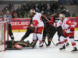 Red bull salzburg finished the season as champions of the bundesliga and the austrian cup for the third season in a row. Eishockey Red Bull Salzburg Sturmt Mit Kantersieg In Das Cl Viertelfinale Sn At