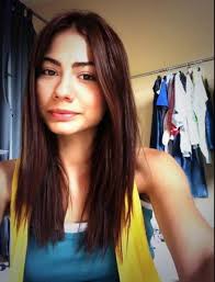 Şimdilerde erkenci kuş adlı dizide izlediğimiz oyuncu demet özdemir'in yıllar önce çekilmiş görüntüleri sosyal medyada gündem oldu. Demet Ozdemir Uludag Sozluk