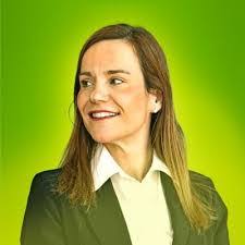 Joan Ortiz's Instagram, Twitter & Facebook