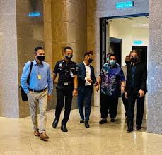 Sendai, gadang, jaks ( koon yew yin's stocks ). Tengku Adnan Begins Appeal To Strike Off Corruption Conviction