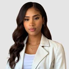 Discover Licensed Luxury Real Estate Agents at Your Service