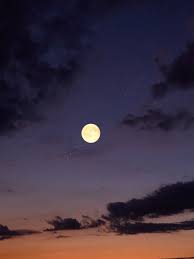 Warum Sie zum Vollmond am 30. Juni 2026 keine vorschnellen Entscheidungen treffen sollten