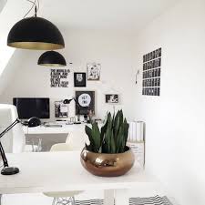 Un Bureau A La Maison Decoration Bureau Travail Decor De Bureau A Domicile Decoration Bureau