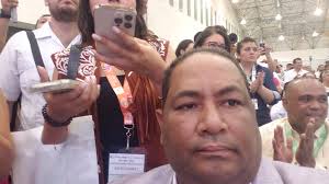 Marcos Tavarez Fernandez added...