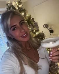 Merry Christmas from me to you, thank you from the bottom of my heart for  your love and support In my business I could not do this without you. Also  a massive