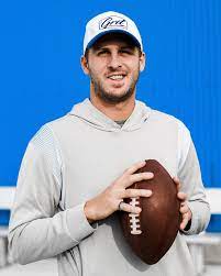 GOOD NEWS: Jared Goff and his Detroit Lions teammates have decided to donate $50 million to immigrant families affected by ICE raids, touching the hearts of NFL fans. Detail in comment 👇👇👇 -CRISS