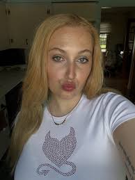 laurel walls (@laurelcwalls) • Instagram photos and videos