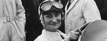 Elsie Wisdom, la piloto que dominó el circuito de Brooklands cuando las  mujeres no debían competir