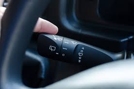 Exiting from the far lane across traffic 100 feet is stupid and if you get clobbered by a truck you deserve it! How Does The Turn Signal Switch Know To Reset When My Car Stops Turning Yourmechanic Advice