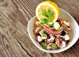 L'entrée froide est sollicitée surtout pendant l'été, c'est le temps de la salade bien fraiche ! Recette Selection Recettes Portugaises