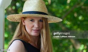 278 Lamont Johnson Stock Photos, High-Res Pictures, and Images