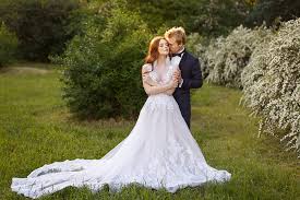 Invest in the best cameras (yes, plural, because you're definitely going to need a backup camera) and lenses for wedding photography that are within your budget, as this will greatly improve the quality of your images and your ability to. 20 Best Wedding Photography Ideas To Try In 2020 Elegantwedding Ca