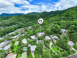 5 Marcus Close, Mooroobool QLD 4870