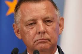56,300 likes · 30,749 talking about this. Tadeusz Dziuba Znow Wiceprezesem Nik Koniec Wojny Miedzy Banasiem A Pis Natemat Pl