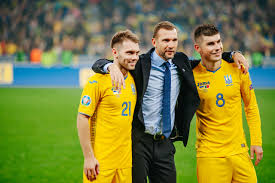 View the player profile of milan forward andriy shevchenko, including statistics and photos, on the official website of the premier league. 90plus Andriy Shevchenko Mit Spielern Ukraine Fussball International Serios Kompakt