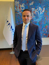 Bakü'ye giden cengiz holding yöneticilerinin, azerbaycan. Cengiz Holding Ten Turkiye Nin Ilk Hibrit Enerji Santrali