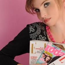 Fran Schneider (@frantais)