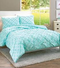 Better Homes Gardens Bhg 3pc Pintuck Cmf Solid Walmart Com Bed Comforters Bed Linens Luxury Pintuck Bedding