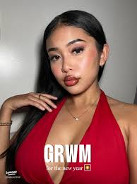 Glam New Year GRWM: Heatless Curls & Undetectable Makeup Look