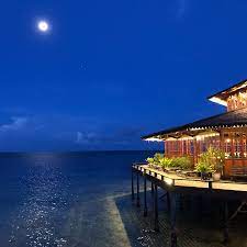 Popular for honeymoons and weddings, lankayan island's luxury beach and water chalets each offer ocean view. Lankayan Island Dive Resort Reviews Sandakan Sabah Malaysia Tripadvisor