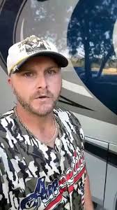 А GOOD NAmE FOR THIS DOG