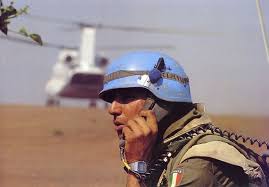 Tra il settembre del 1982 ed il febbraio del 1984, nell'ambito della prima guerra libanese e successivamente al massacro di sabra e shatila a beirut. Caschi Blu Un Esercito Per Difendere La Pace La Repubblica