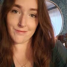 Hi Folks! Does anyone know where I can get custom designed bank notes  printed? Ideally printed and cut so that they are totally ready to go once  delivered. Thanks!