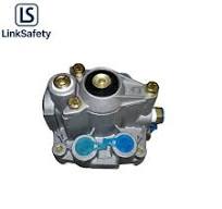 High Quality Durable Air Brake Relay Valve for DZ97259362402 Truck Parts