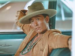 平井 大 読み方