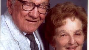 Loretta Marsh's Instagram, Twitter & Facebook