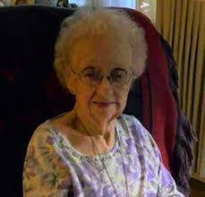 Nettie Kennedy's Instagram, Twitter & Facebook