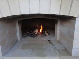 Construire un four à bois avec l'argile ou de boue après avoir construit un four pour ma part, je pense que c'est un bon d'avoir le travail dans votre jardin. Brique Construction De Four Pizza Au Feu De Bois Tubefr Com