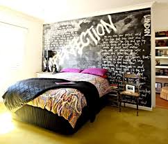 Soft chalk is the best option as it comes easily from the surface. Chalkboard Wall Trend Comes To Modern Homes 38 Inspirational Ideas