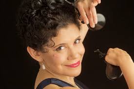 Orchestra of New Spain Debuts 'Love Conquers Impossible Love'