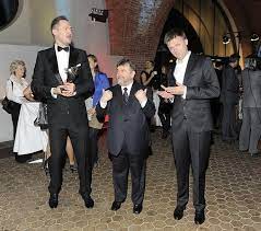 Ask szymon miszczak a question now. Szymon Majewski Wroci Do Tvn U Miszczak W Moim Sercu Miejsce Dla Niego Jest A Showman Od 3 Lat Czekam Na Wyjasnienia