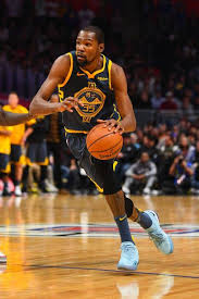 Golden State Warriors Forward Kevin Durant Drives To The Basket Kevin Durant Kevin Durant Basketball Nba Kevin Durant