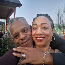 Love Spider-Man lifting Spider-Man up. ❤💙 Source: u/mr_fabulous_2006