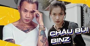 Trên hàng ghế đầu, nàng fashionista tỏ ra rất hào hứng khi theo dõi màn biểu diễn của nam rapper. Ä'á» Style 2 Chang NgÆ°á»i Yeu Cá»§a Chau Bui Decao Va Binz