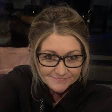 What is the recipe for homemade peach cobbler with pie crust?