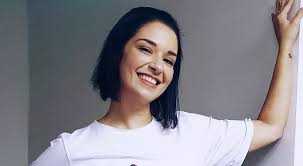 She is a female celebrity. Usuarios Tildan A Daniela Alvarado De Homofobica Entornointeligente