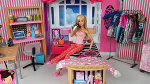 Try structures & furniture tell us what you think. Barbie Youtube Morning Routine Pink Bedroom Tour Make Up Tutorial Fun Toy Videos Youtube