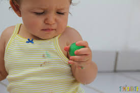 A pintura em tecido pode ser feita nos mais diversos materiais. Arte Para Bebes Com Gelo Colorido Tempojunto Aproveitando Cada Minuto Com Seus Filhos